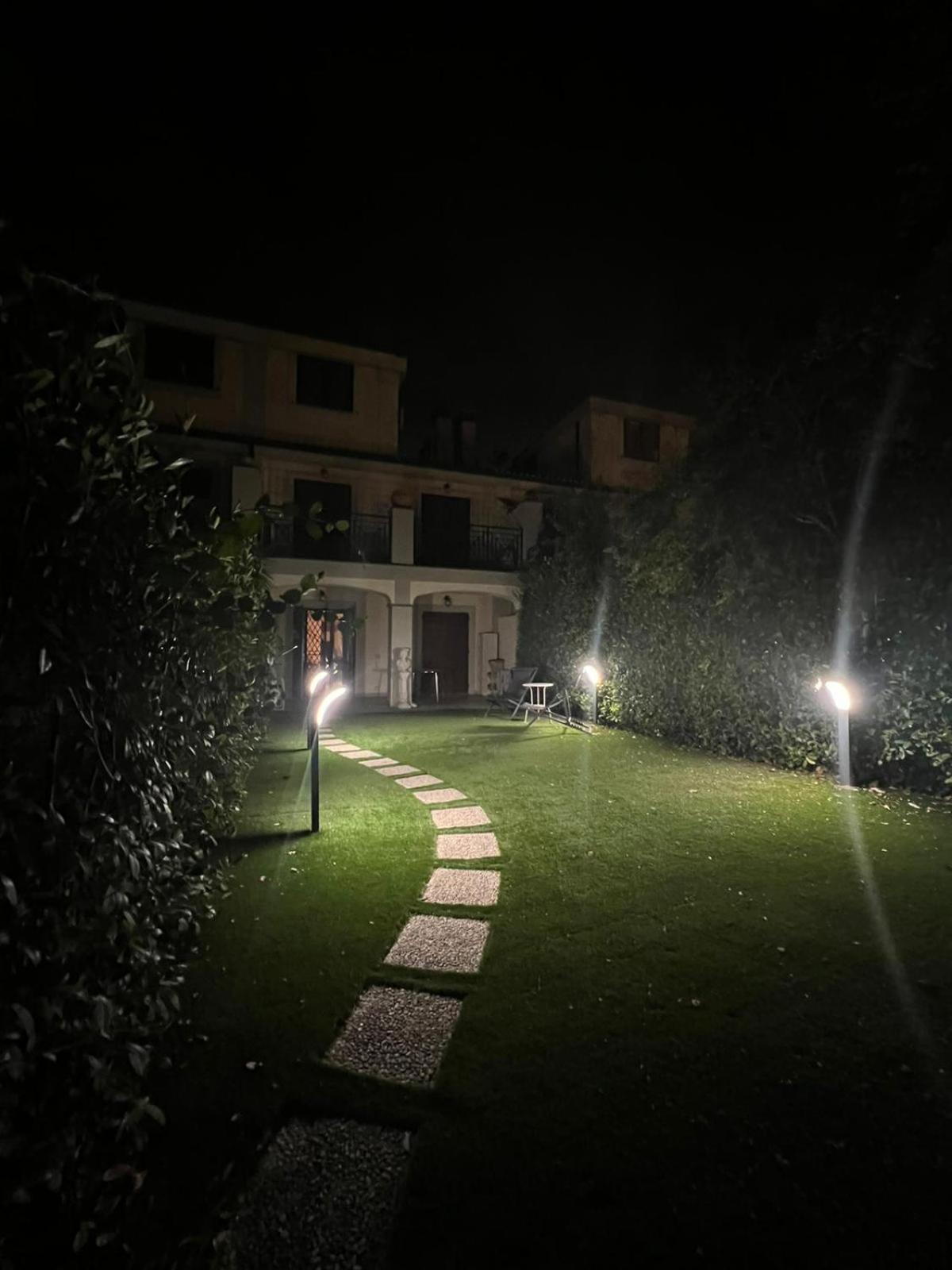 Villa Gurrieri Rome Buitenkant foto